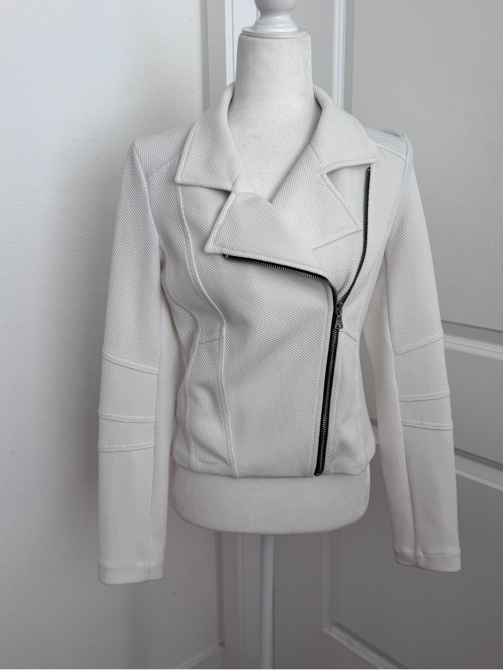 Express white structured business casual jacket